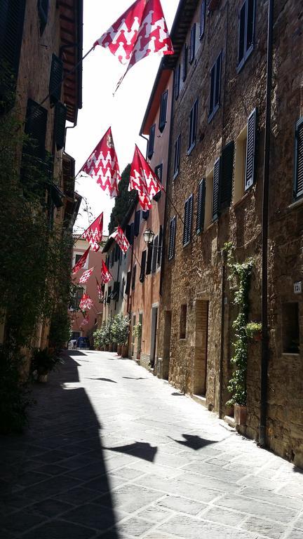Apartment La Scala 1572 San Quirico dʼOrcia Δωμάτιο φωτογραφία